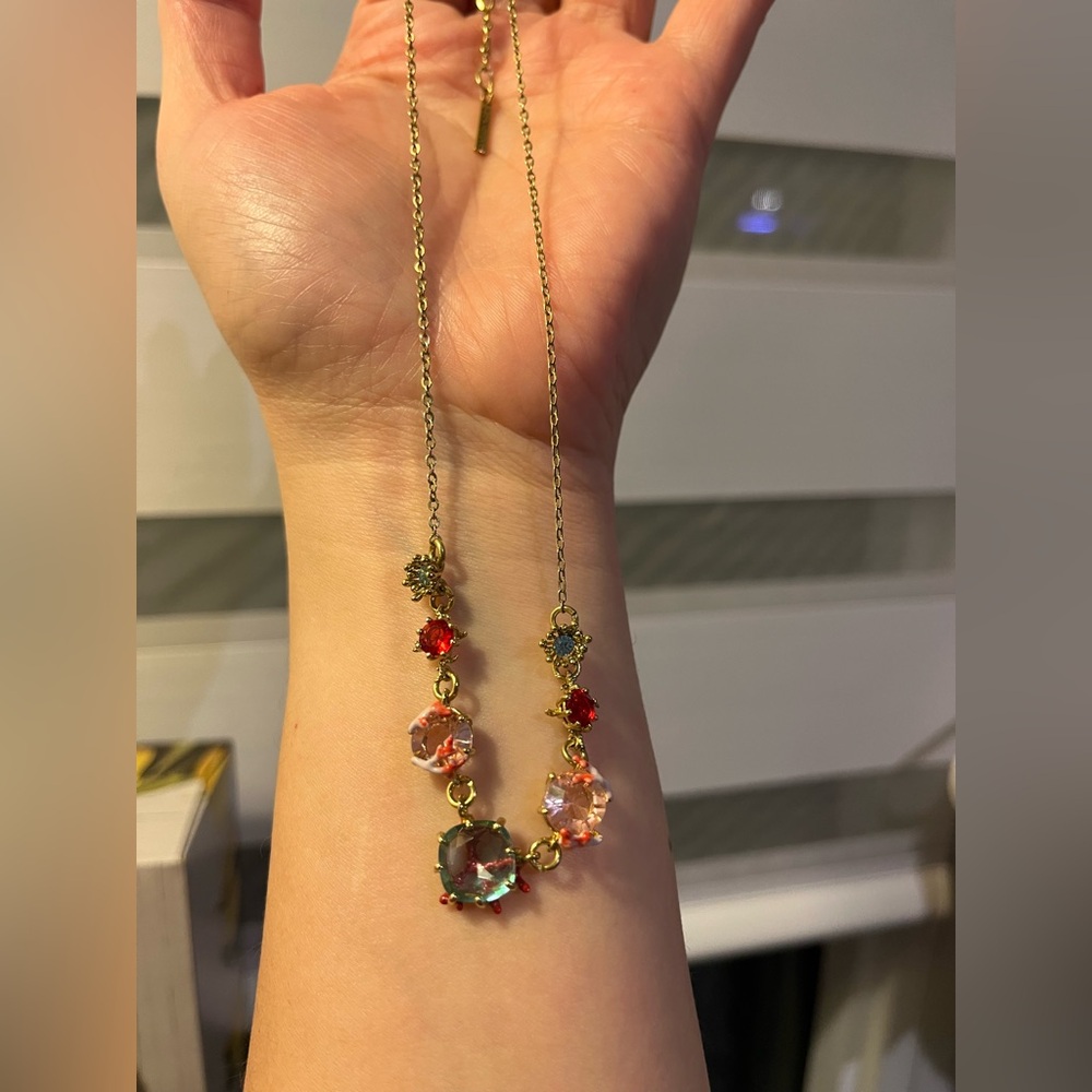 Les Neredies Gold Necklace